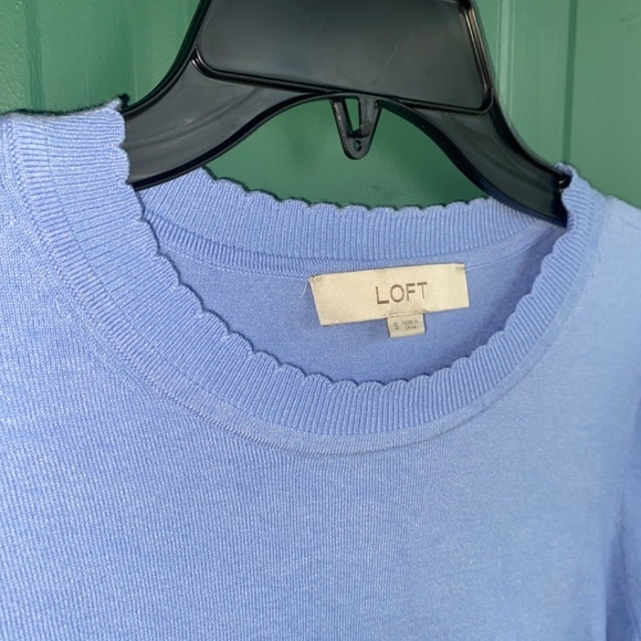 Loft size small lightweight sweater top short sleeve - Picture 6 of 8